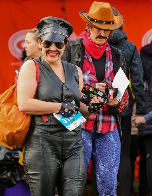 What happens on race day